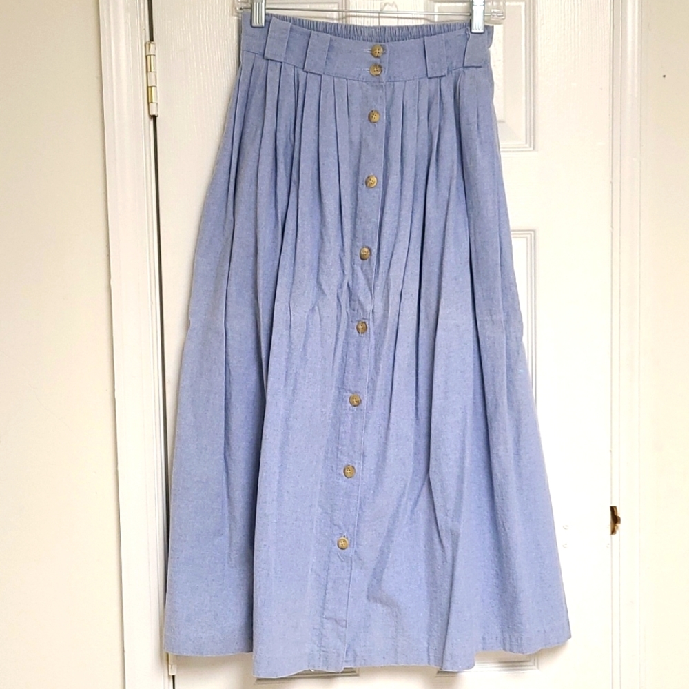 Metro New York Midi Skirt, Light Wash, Size 4